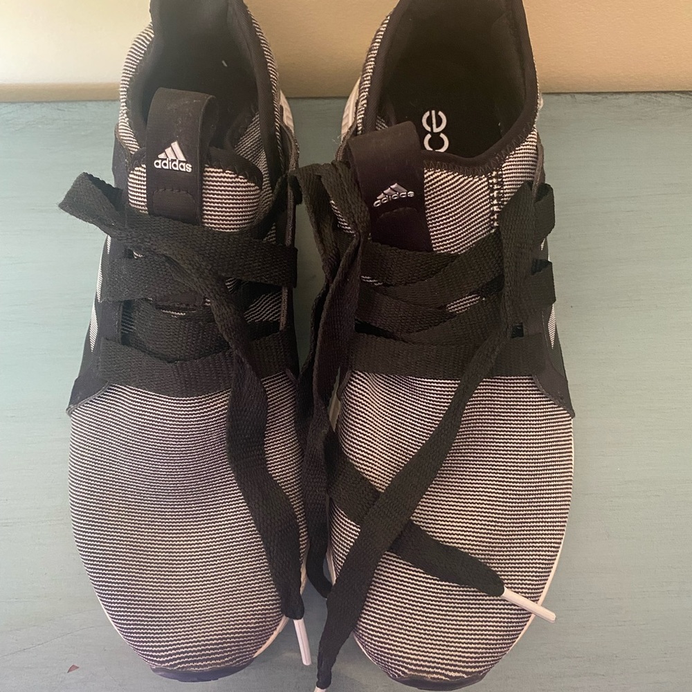 Adidas Edge Lux Bounce Size 9